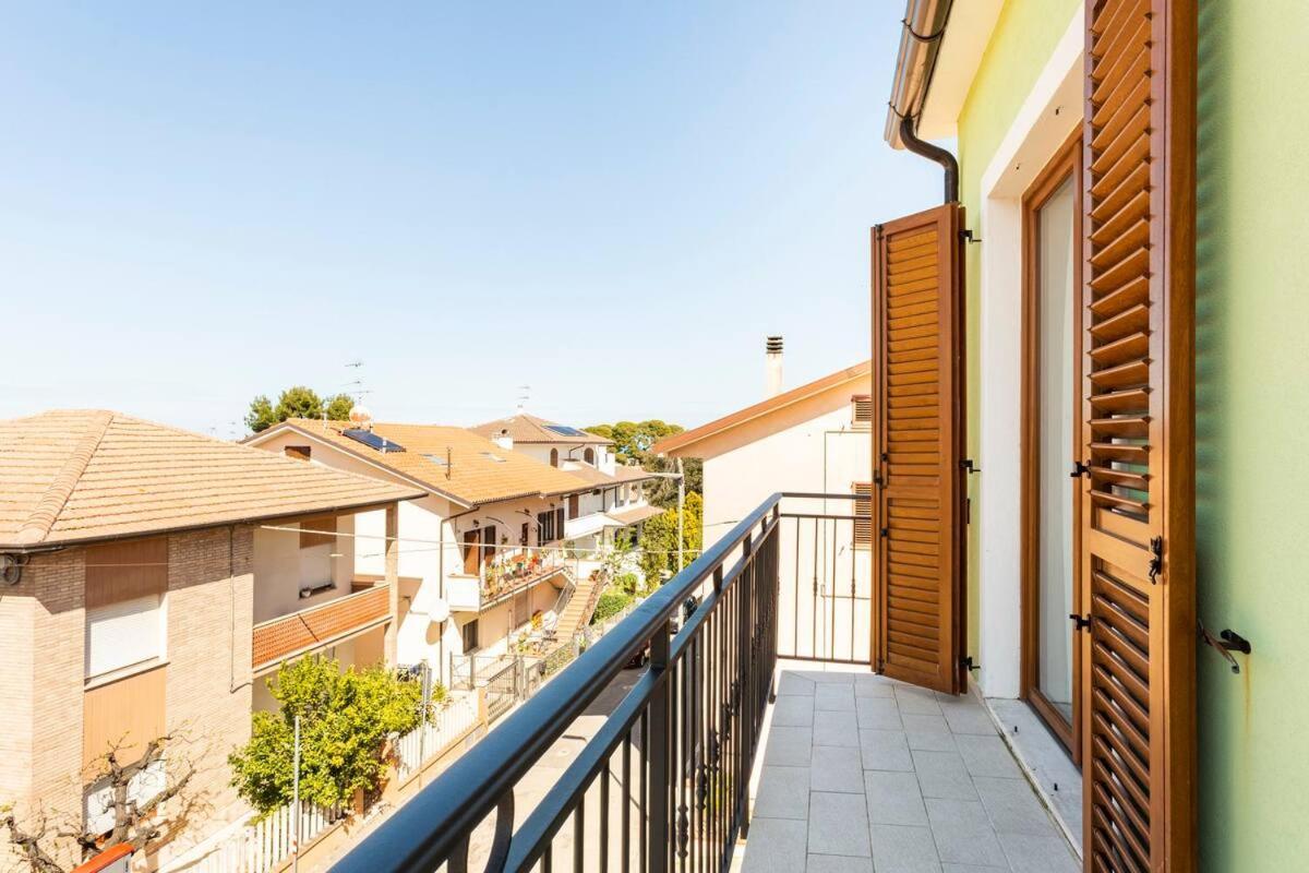 Casa Lilly Διαμέρισμα Porto SantʼElpidio Εξωτερικό φωτογραφία